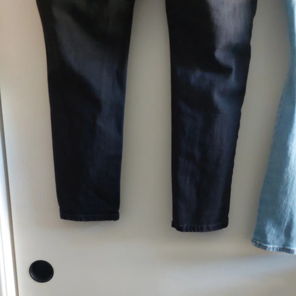 2 pair Women's High-Rise jeans size 16P Old Navy Straightleg & Skinny Casual - Picture 5 of 9